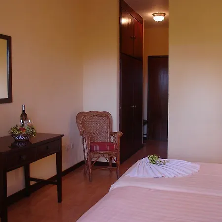 & Art Casa De Cha Dos Prazeres 酒店 3*