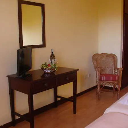 & Art Casa De Cha Dos Prazeres Hotel 3*