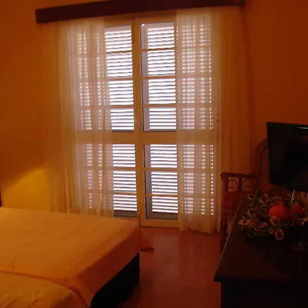 & Art Casa De Cha Dos Prazeres Hotel